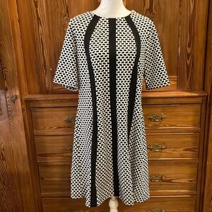 White and black dress sz 14